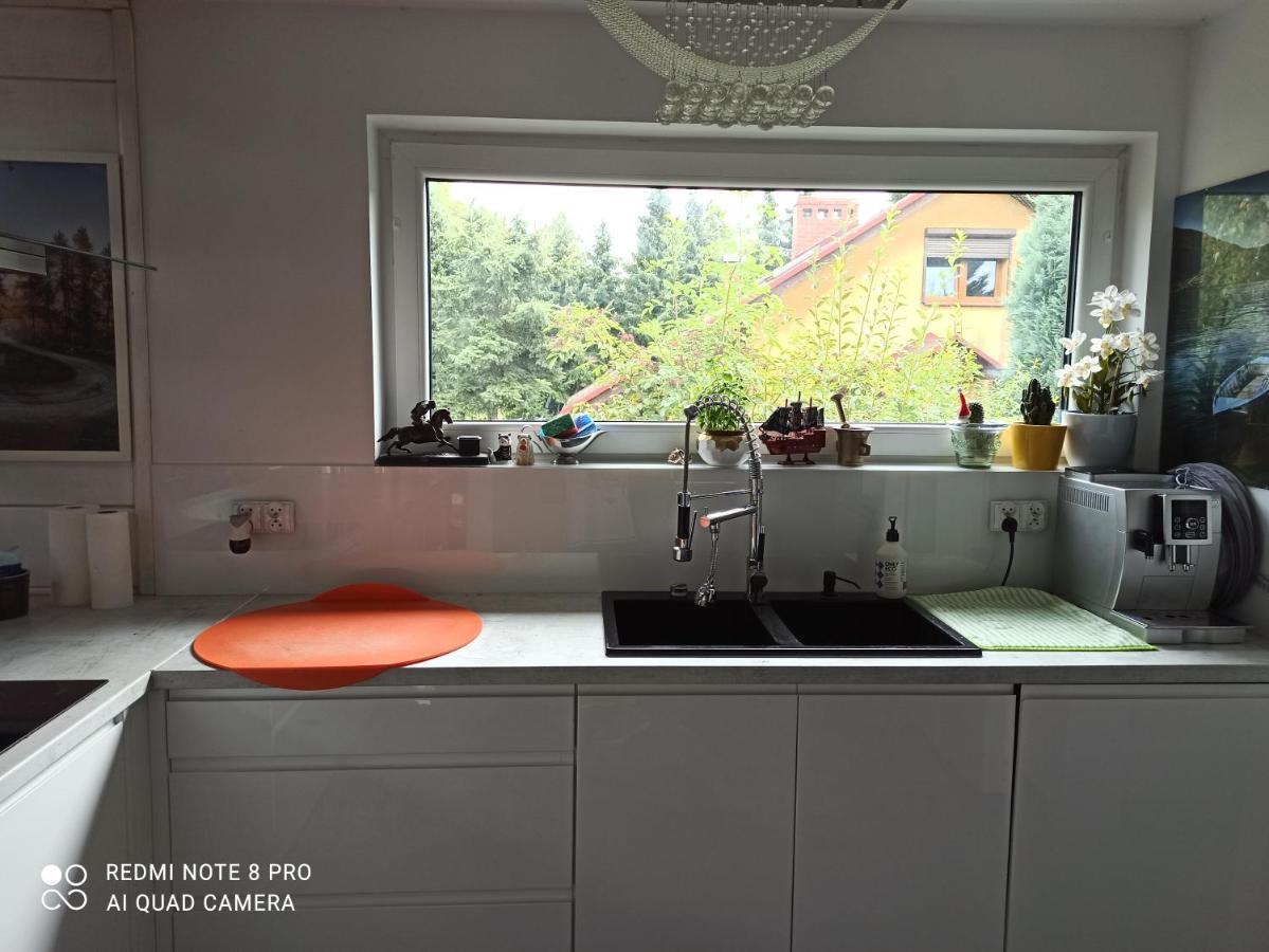 Vila Dom Z Ogrodem Laka  Exteriér fotografie